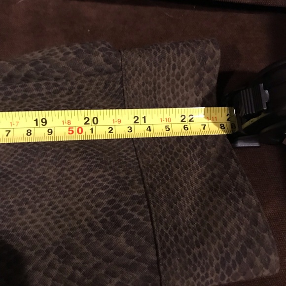 Erin London Vintage Green Snake Long Sleeve Button Down Collard Skin Print SZ XL - Picture 8 of 10